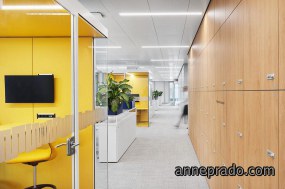 办公室隔断简单装修图