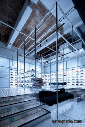 鞋店专卖店装饰案例图,鞋店专卖店装饰图片