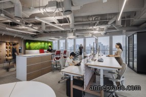 玻璃隔墙办公室装修效果图