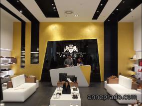 鞋帽店展柜设计效果图