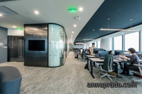 长方形办公大厅装修效果图